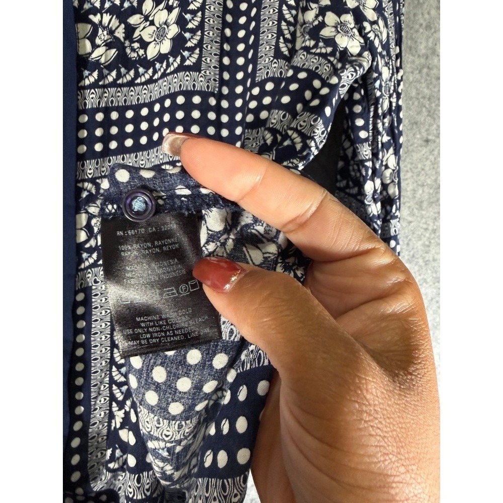 Maeve Anthro Navy Floral Geometric Print Long‎ Sleeve Button Down Shirt Size 6 - Picture 4 of 8